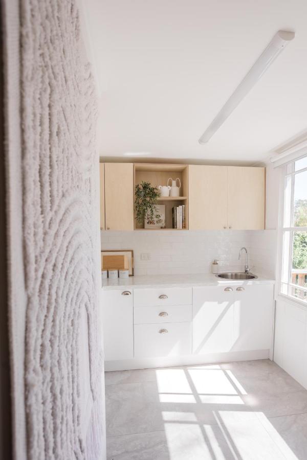 Studio 26: Central, Hampton'S Poolside Hideaway Coffs Harbour Exterior photo